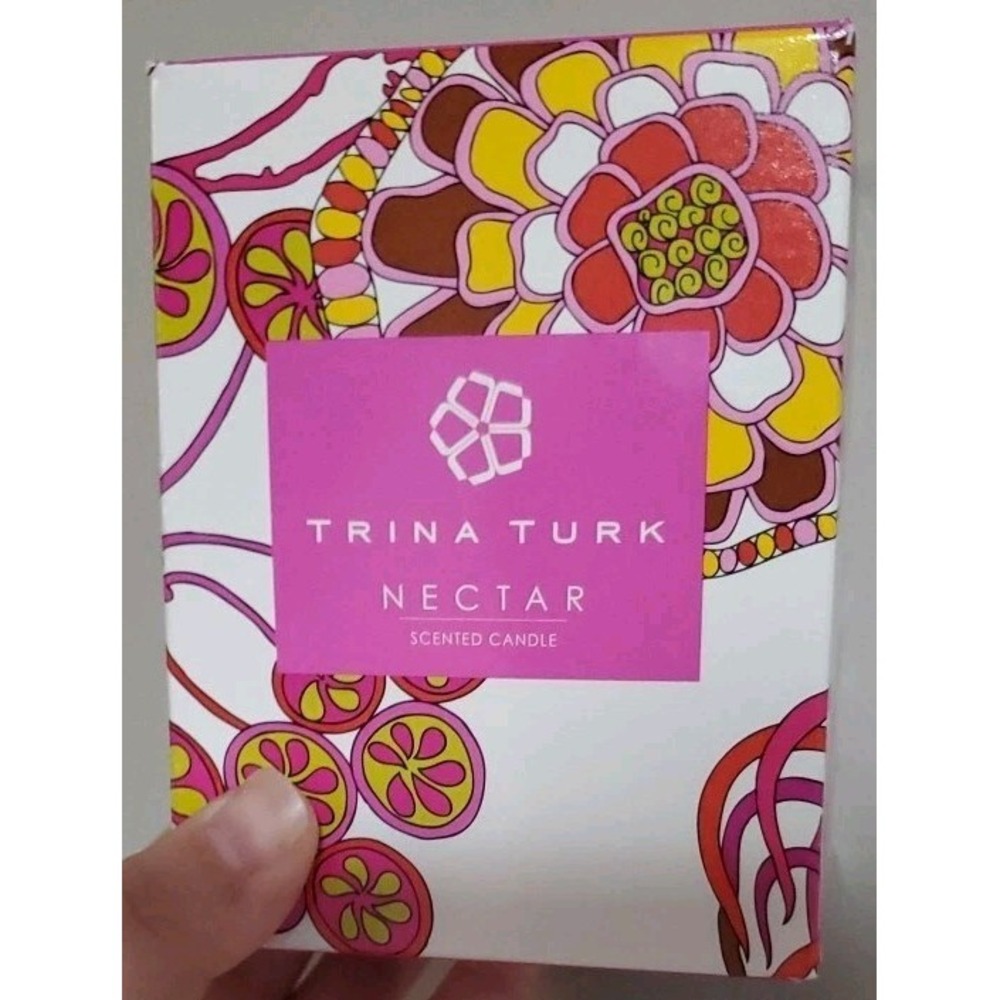 Trina Turk NECTAR Scented 9 oz Luxe Fragrance Candle NEW‎